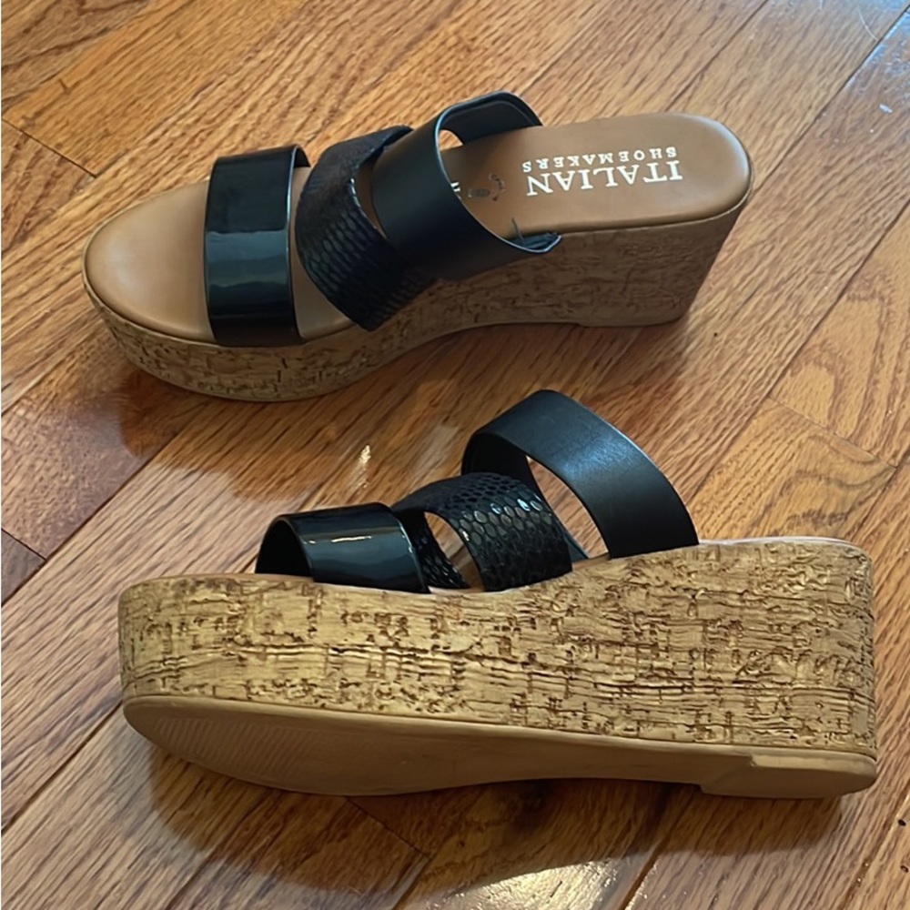 Brand new never worn womens sandals